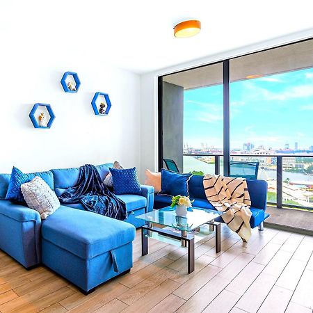 Experience The Perfect Miami Life!! Centrally Located Luxury Condo! Exterior photo