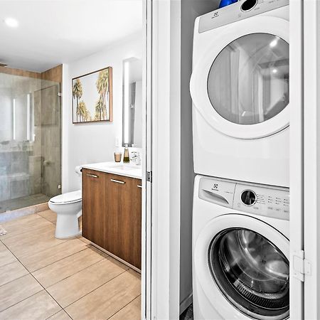 Experience The Perfect Miami Life!! Centrally Located Luxury Condo! Exterior photo