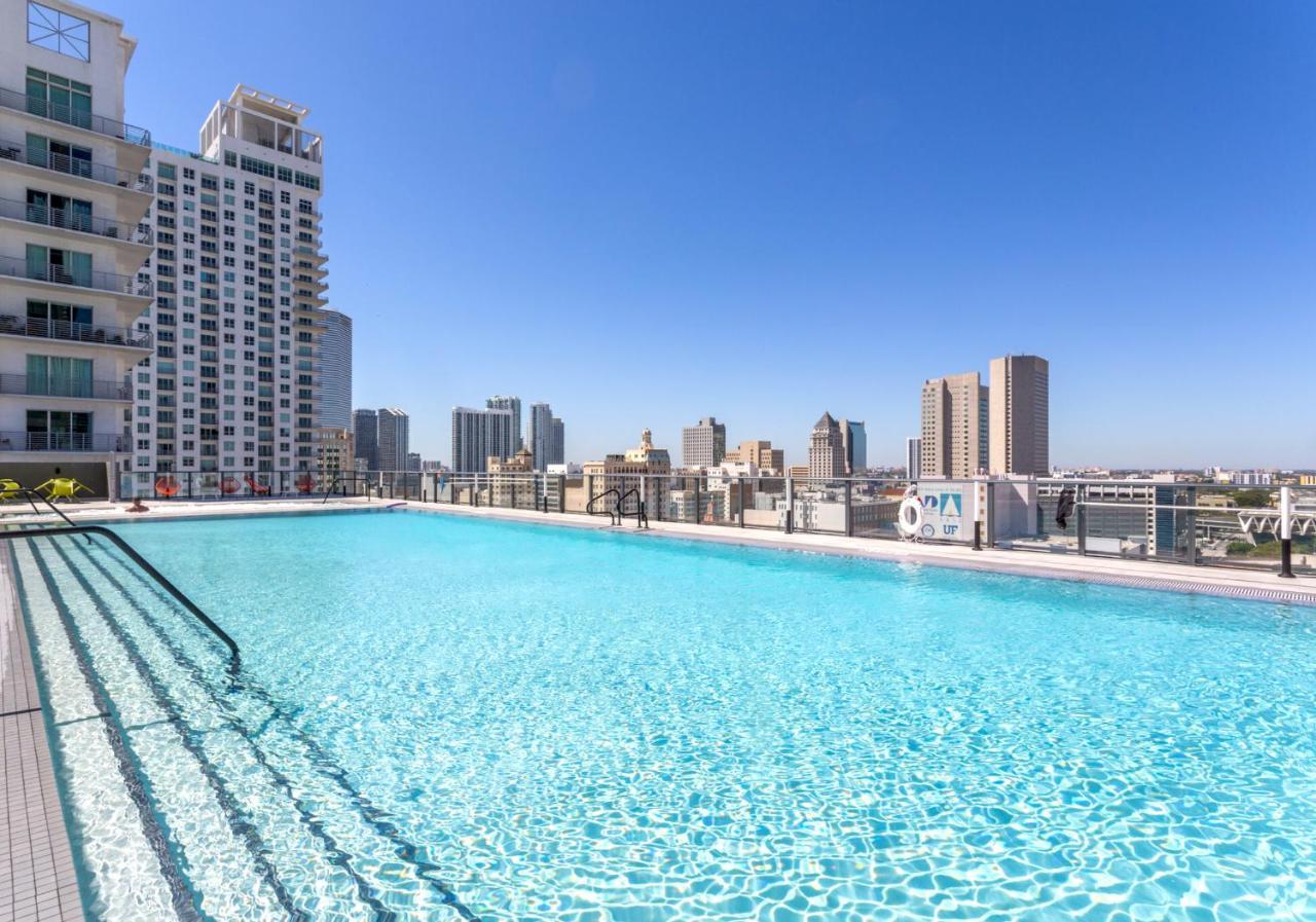 Experience The Perfect Miami Life!! Centrally Located Luxury Condo! Exterior photo