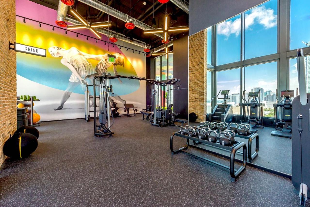 Experience The Perfect Miami Life!! Centrally Located Luxury Condo! Exterior photo