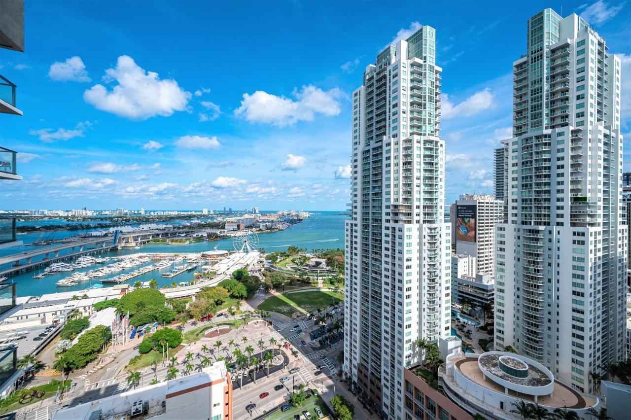 Experience The Perfect Miami Life!! Centrally Located Luxury Condo! Exterior photo